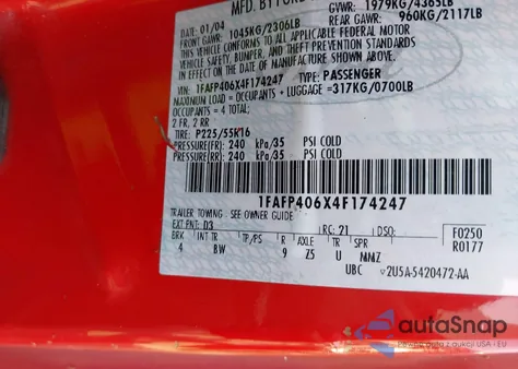 2004 Ford Mustang z USA, uszkodzony, nr VIN 1FAFP406X4S174247